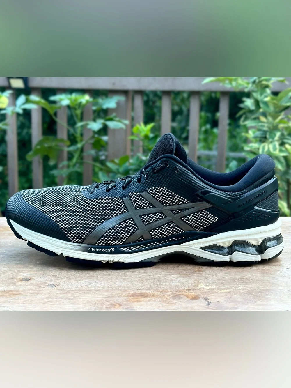 ASICS Gel-Kayano 26 Men’s Size 14 Black White Running Shoes 1011A730